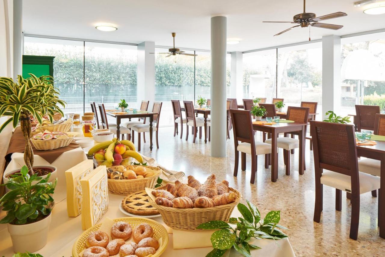 G/Hotel Lignano لينانو سابيادورو المظهر الخارجي الصورة